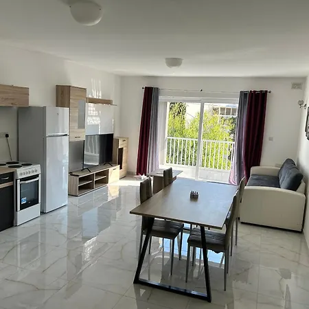 Cardin Court Msida