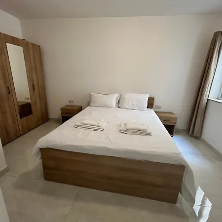 Appartement Cardin Court *