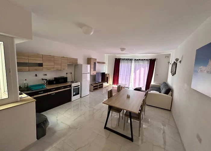 Cardin Court Msida